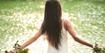 风景美女图片背影大全,风景美女图片背影大全赏析